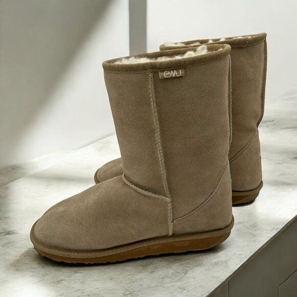 Emu Shoes - EMU Bronte Lo Suede Upper Boot w/ Merino Wool Lining Size W-F10/M-H9 Beige Clean